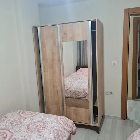 Διαμέρισμα Selvili 2 *